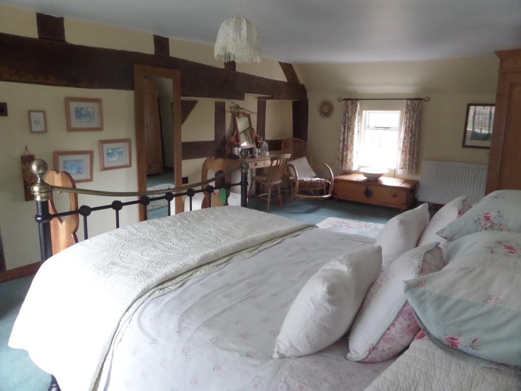 Bed and Breakfast Walford Court Leintwardine Экстерьер фото